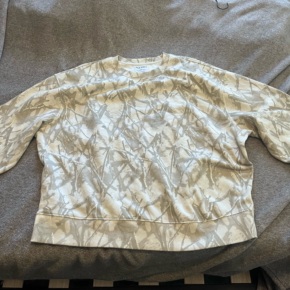 Camo Sweatshirt